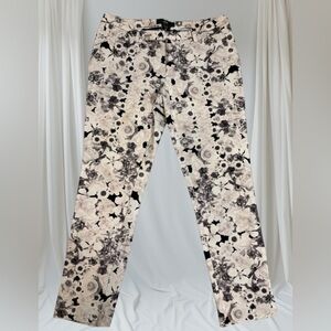 Cropped Black and White Floral Mossimo skinny stretch pant size 4 ( fit #3) NWOT
